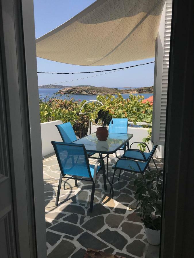 Blue Island Apartment Batsi  Exterior photo