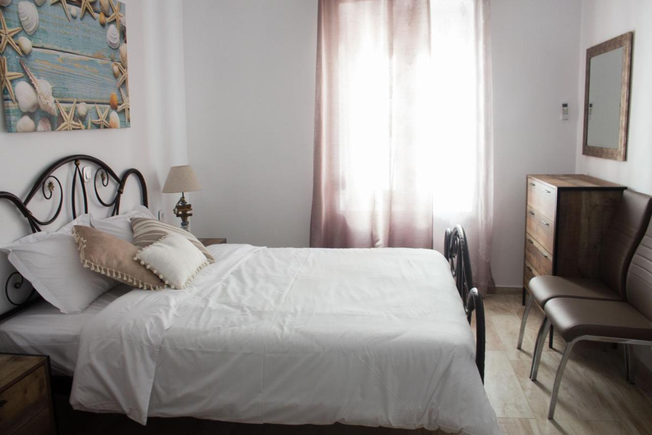 Blue Island Apartment Batsi  Exterior photo